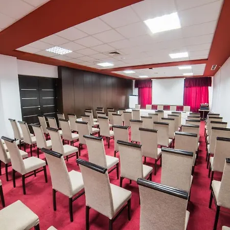 Atlas Hotel 4*