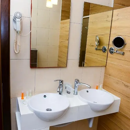 Atlas Hotel 4*